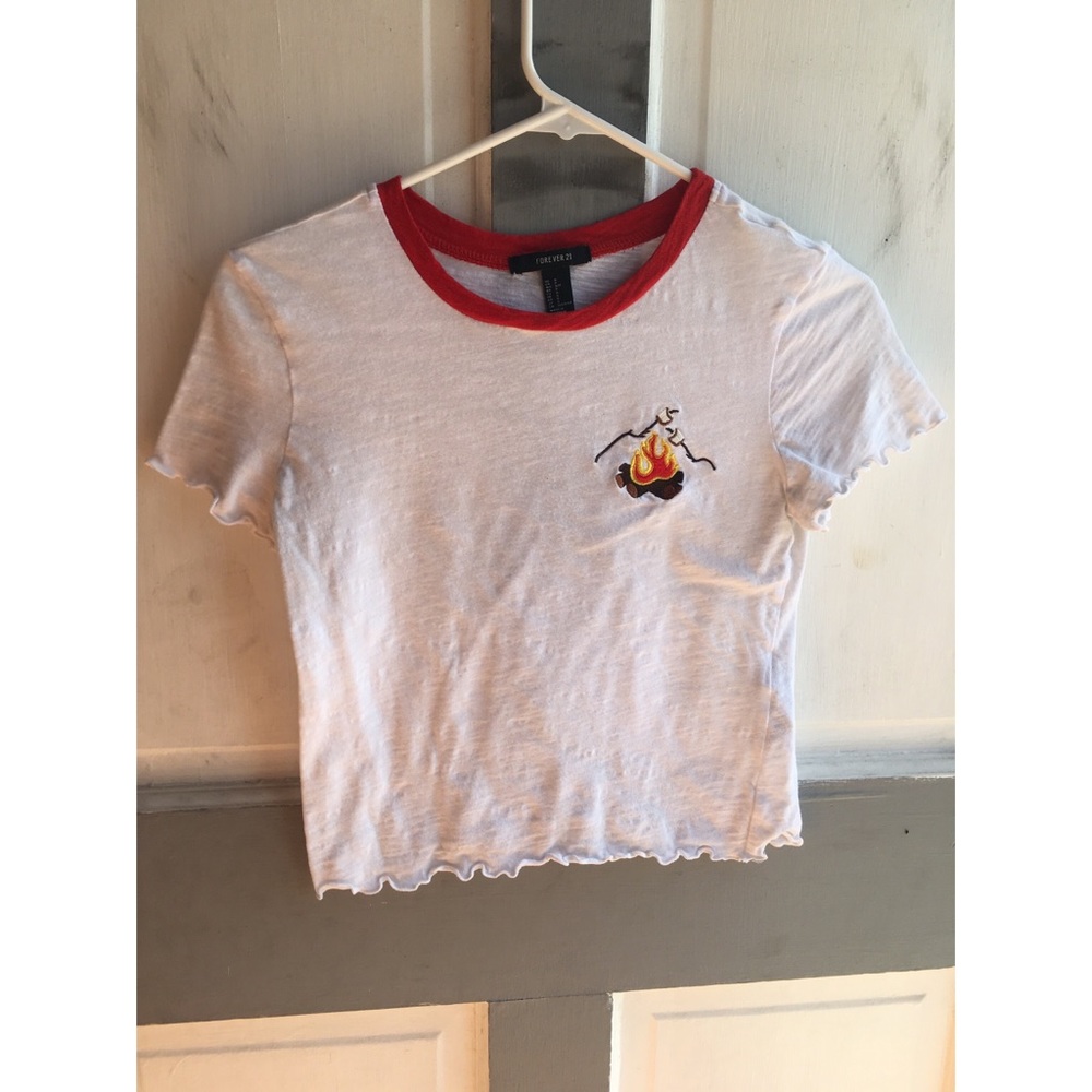 Campfire T-shirt Forever 21